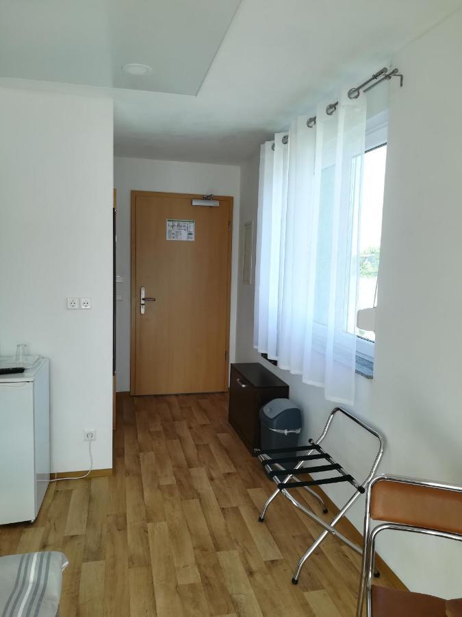 Jura Hotel 3*