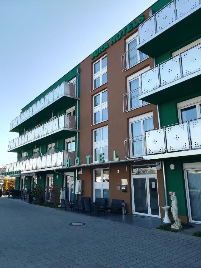Hotel Jura 3*